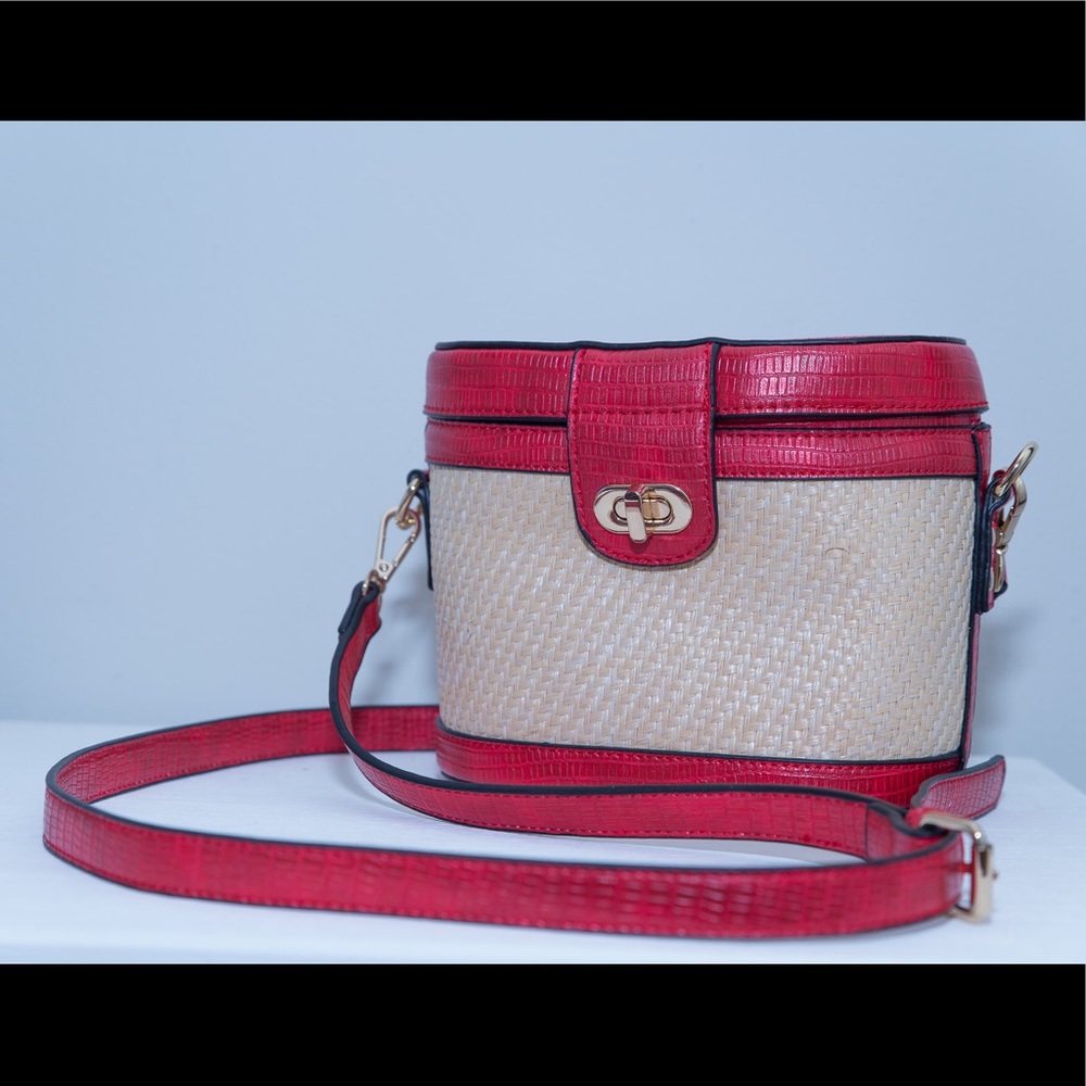 Straw beach bag/pocketbook